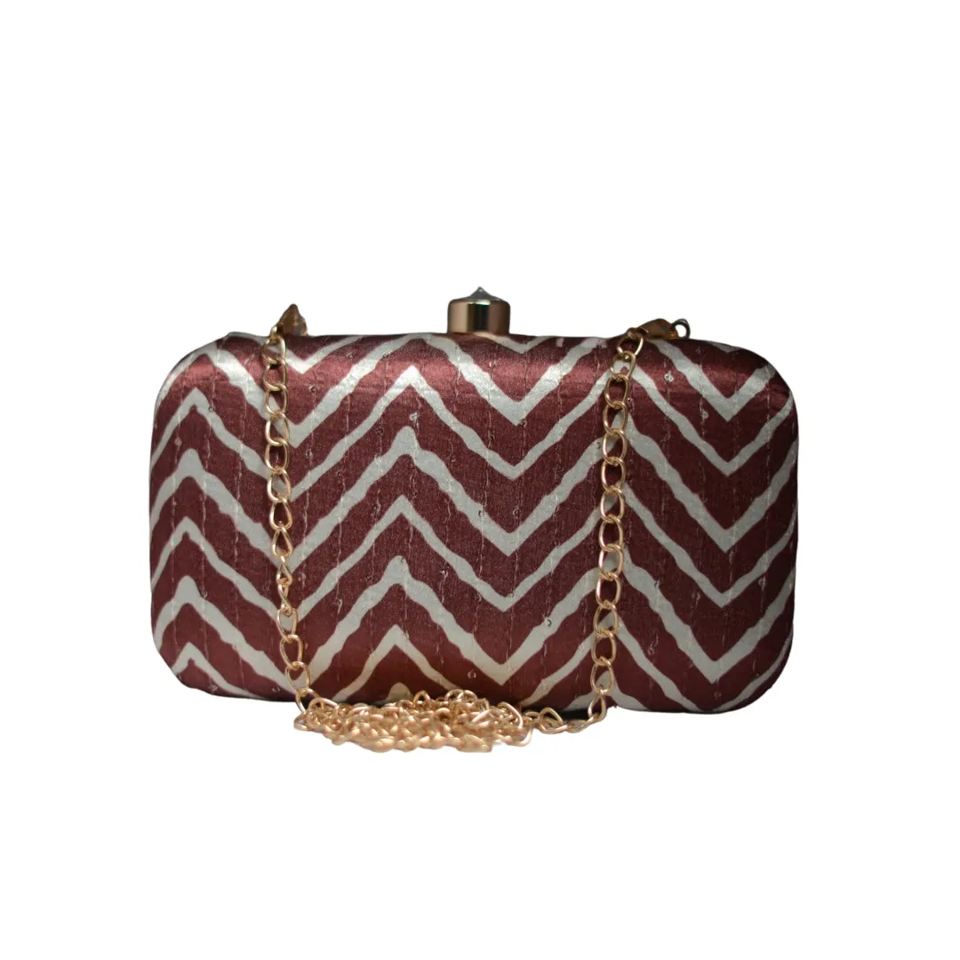 Artklim Brown And White Zigzag Printed Clutch