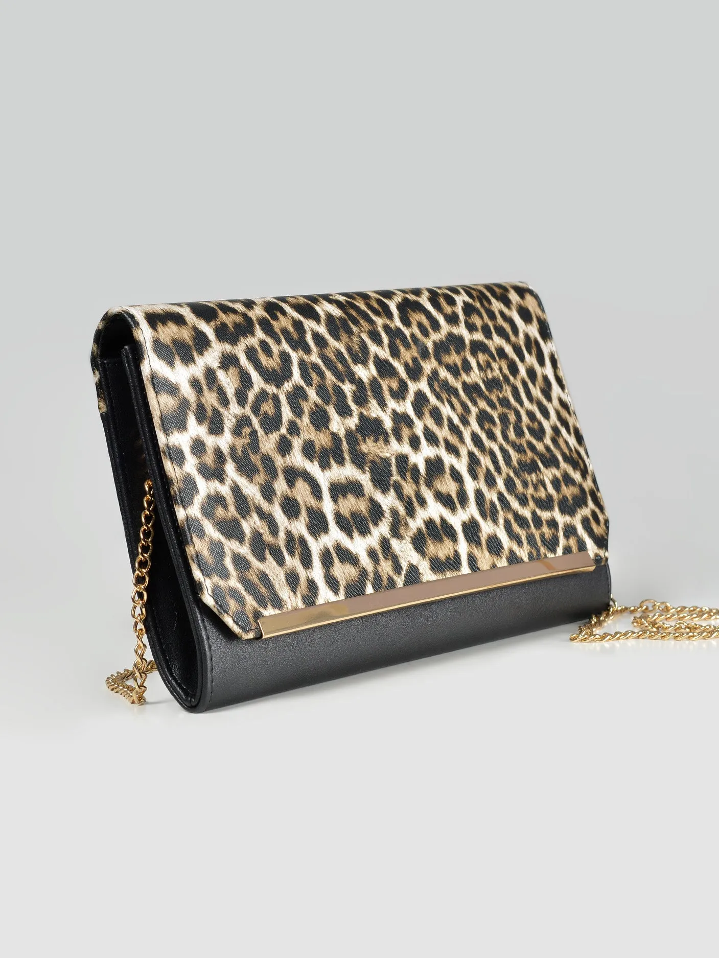 Cheetah Printed Clutch