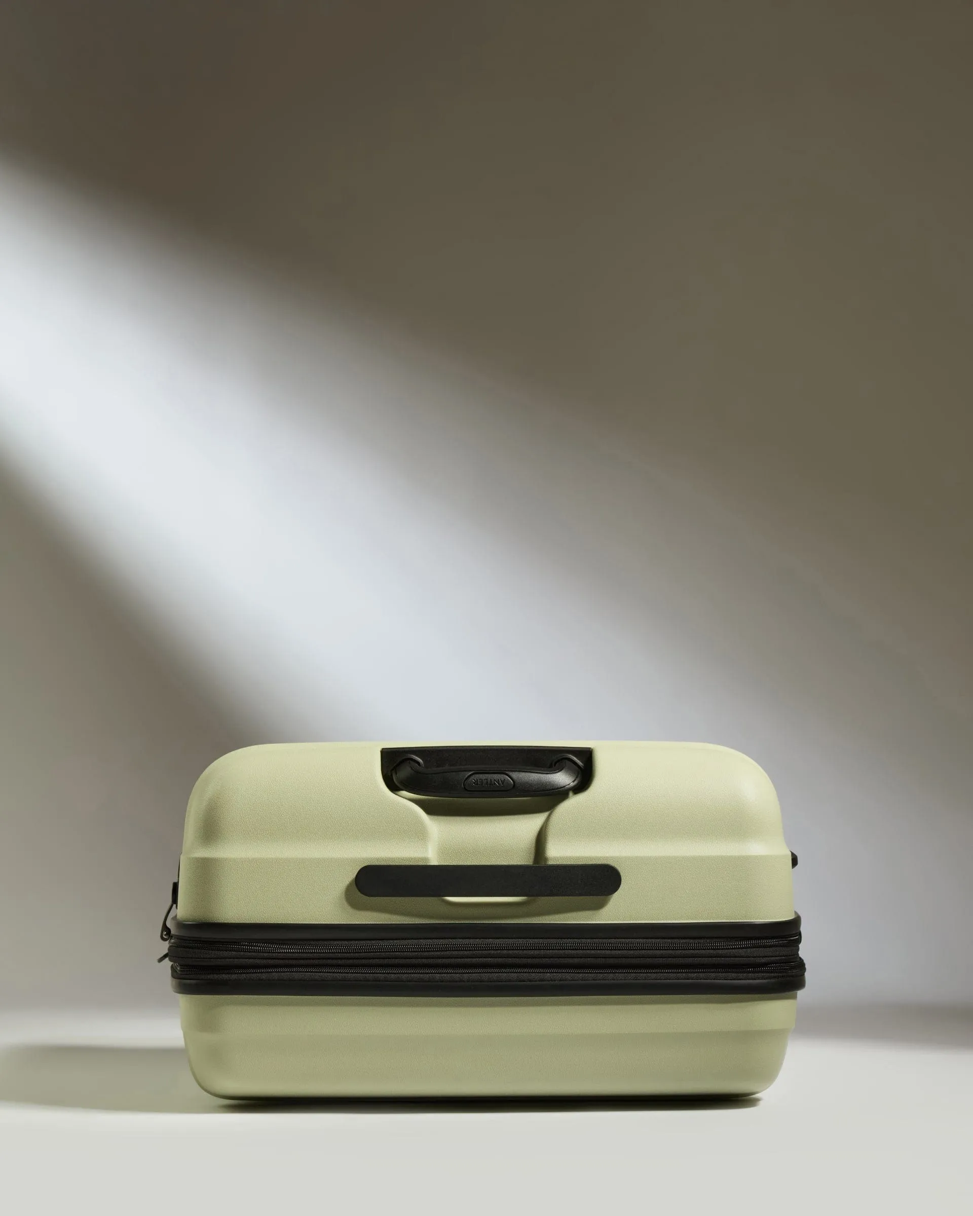 Expandable Cabin Suitcase Set in Pale Green - Juno